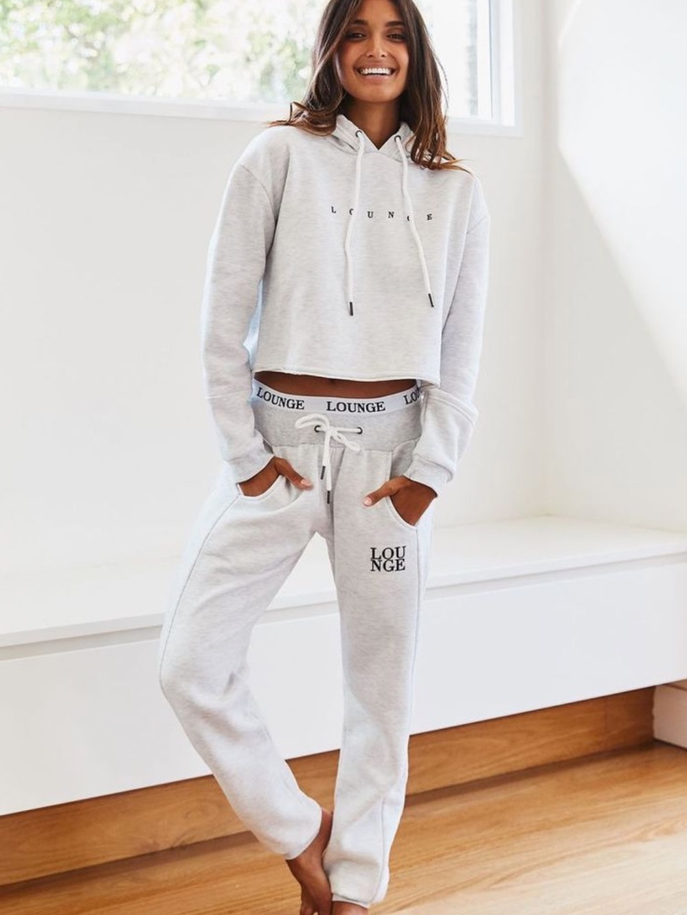 Women's Cropped Hoodie and Sweatpants Sets